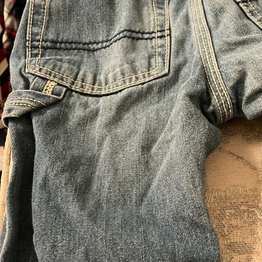 FINAL MARKDOWN Oshkosh b’gosh toddler jeans 4t